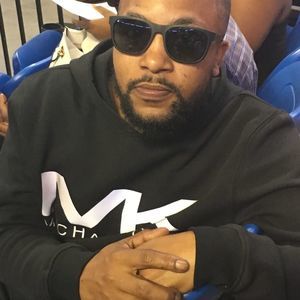 Meet your Posher, Warren